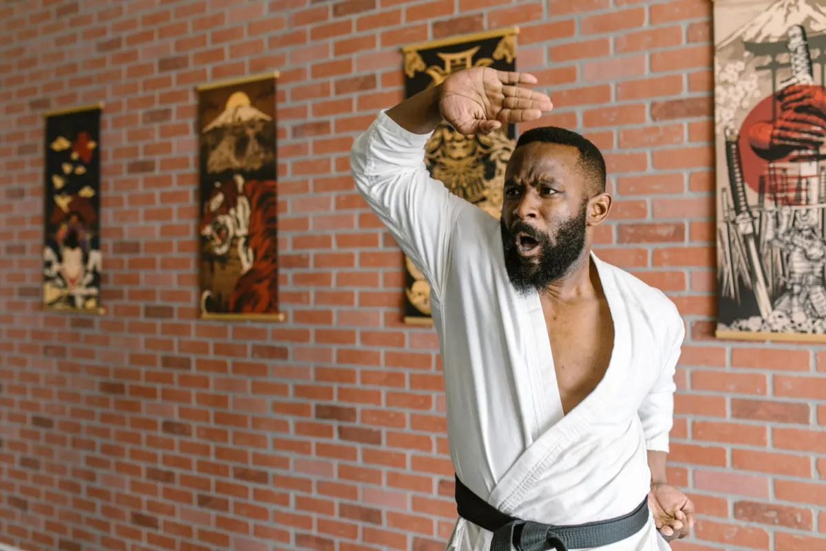 Gérer le stress avant un examen de ceinture noire en karaté